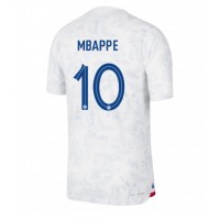 Fotballdrakt Herre Frankrike Kylian Mbappe #10 Bortedrakt VM 2022 Kortermet